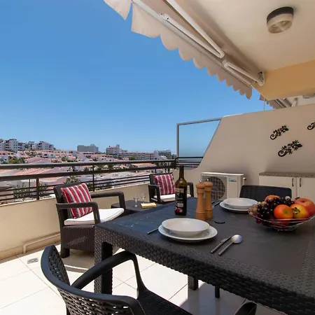Santa Maria 30 - One Bed With Pool And Sea View Apartment